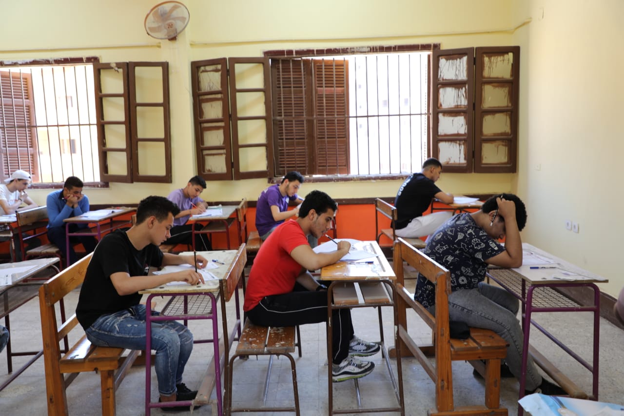 امتحانات الثانوية العامة1